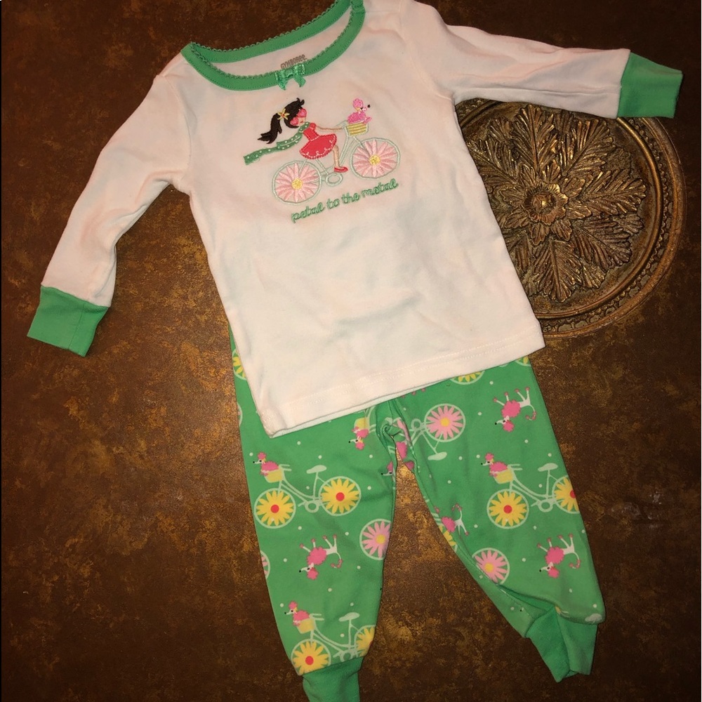 Gymboree PJ’s 12-18M